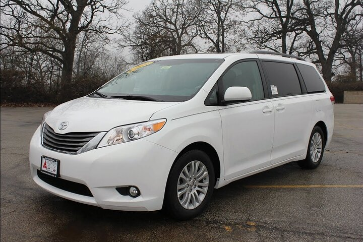 Private transfer Minivan from or to CLT, GSP, Charlotte NC and Greenville SC - Photo 1 of 8